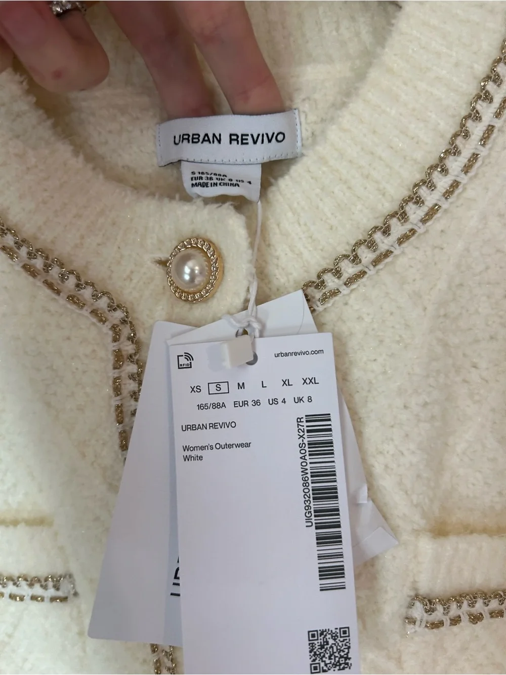 Urban Revivo Ivory Pearl Button Gold Trim Cropped Cardigan NWT S 🟫
